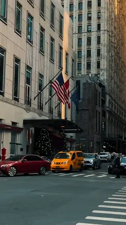 City vlog vibes