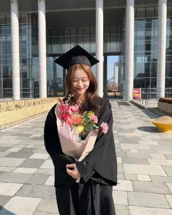 graduation day girl