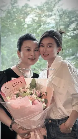 Mẫu Ngày 20/10