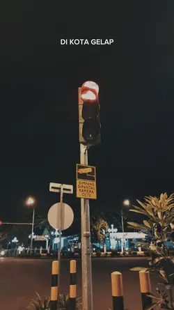 di kota gelap