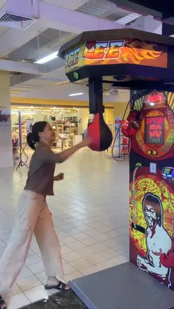 TINJU BOXING TREND