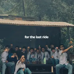 1 foto bareng teman 