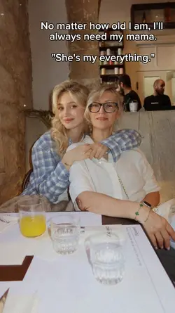 mother daughter