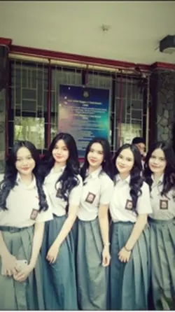 foto bareng temen