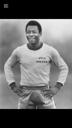 Pele Maradona {/\}
