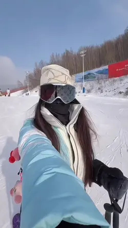 6 Clips • Slowmo 