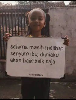 senyum ibu