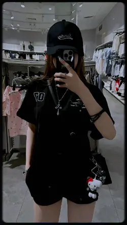 mirror selfie ?