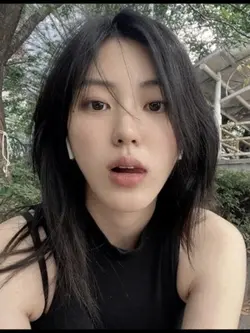 diantara senyuman mu