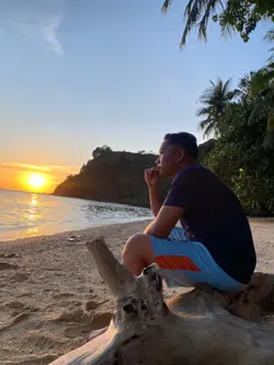 vlogpantai