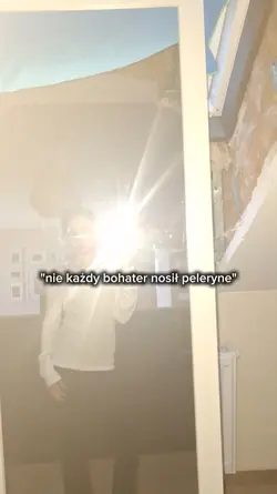nie każdy bohater...