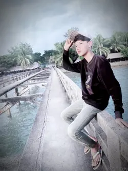 Fb : US SA 