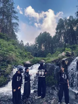 Legendaris x Oaharo