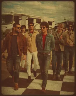 Vibes 90s