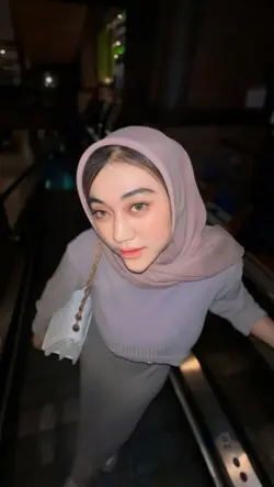 JJ 2 FOTO WARGA+62