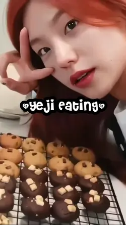 Yeji Eating