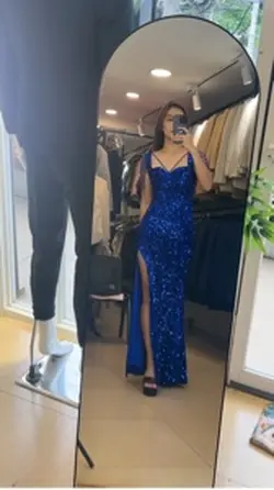 Evening gown for Ren