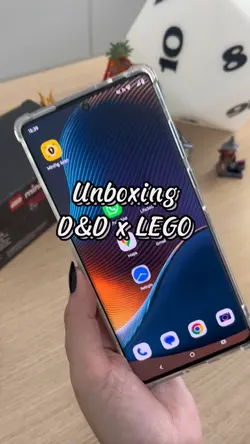 Unboxing LEGO 