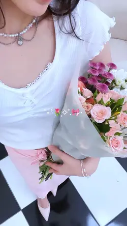 valentine flowers