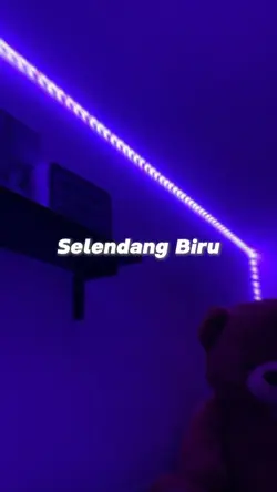 Selendang Biru
