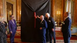 king painting reveal