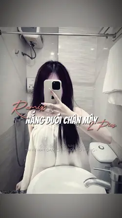 Nắng dưới chân mây