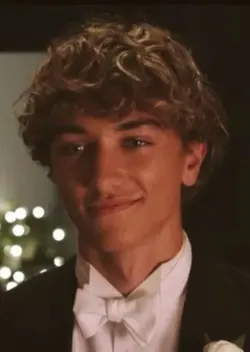 GAVINNNN😭😍