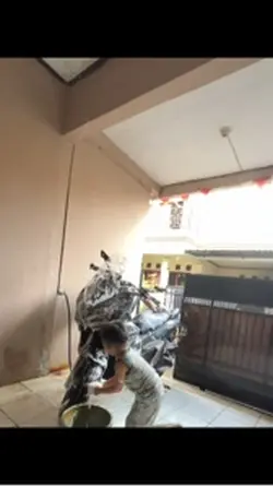 Cuci motor 