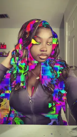 glitch effect trend