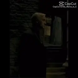 🥸