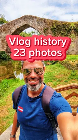 23 photos 