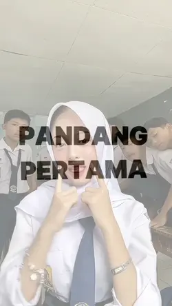 pandang pertama 