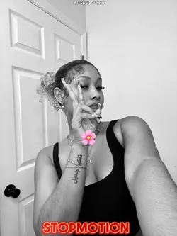 🌸
