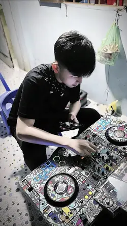 Trình Chiếu + Màu