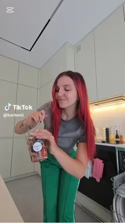 Free tło