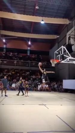 dunk play smooth