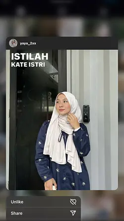 lirik 1 foto