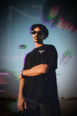 GlitchXcromatic