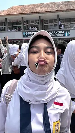 VERSI 2 FOTO