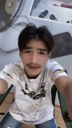 ถ้าเธอต้องเลือก