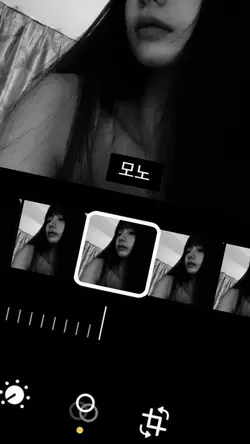 1 pic b&w