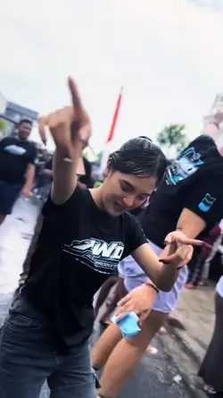 SLOWMO VIRAL TIKTOK