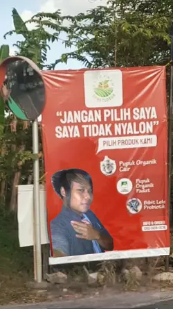Spanduk Lucu