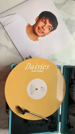 Daisies JustinBieber
