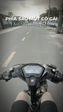 PHÍA SAU MỘT CÔ GÁI