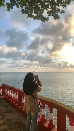 2 CLIP SLOMO