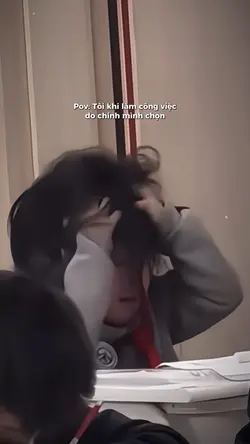 [1]Em bé vò đầu TQ