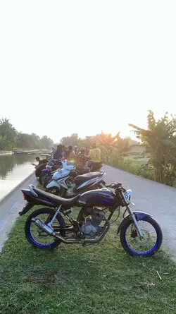 4 BLUR KECE