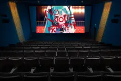 映画が始まる前のやつ*映画泥棒