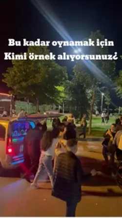 Kimi örnek alıyorsun